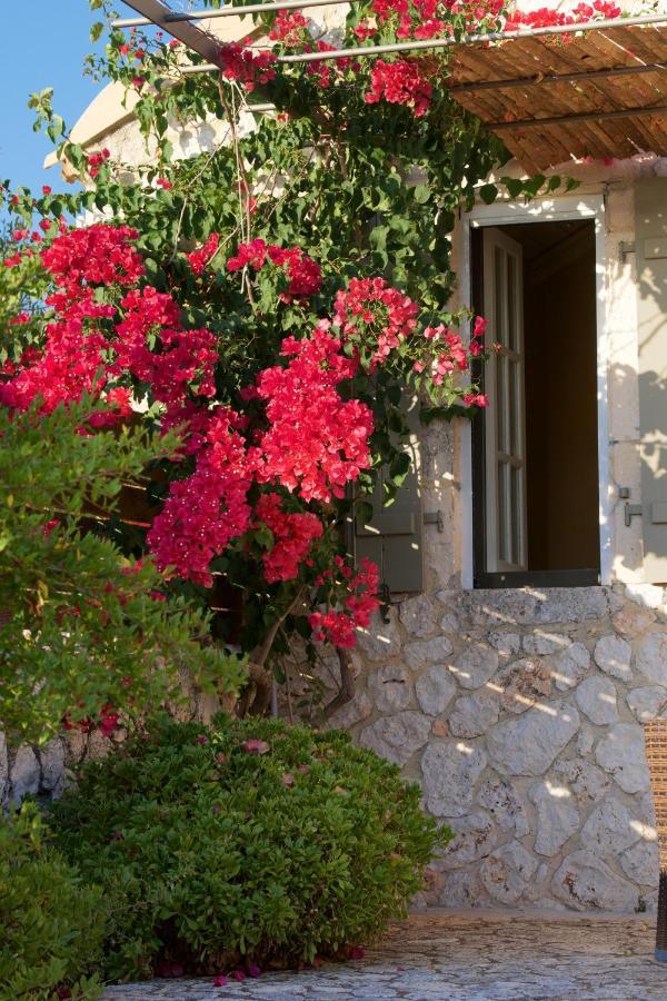 Stone Cottages Khalikerí Esterno foto